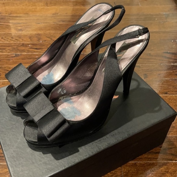 Nina Edlen Black Satin Bow Peep Toe Sling Back - Picture 2 of 6